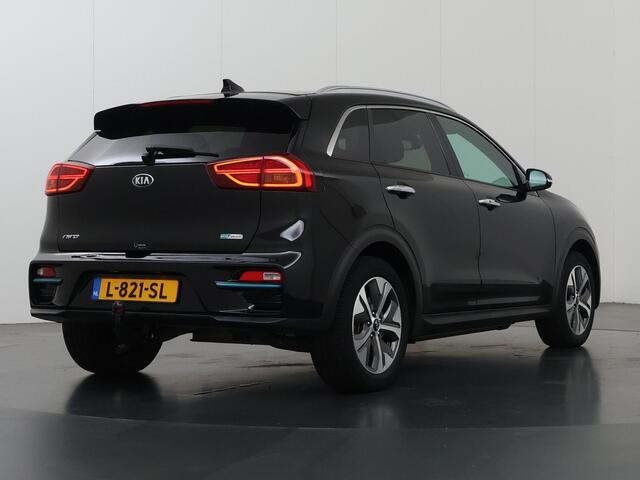 KIA e-Niro DynamicPlusLine 64 kWh | Trekhaak | Schuif/kantel dak | Stoel/Stuurverwarming | Achteruitrijcamera | Adaptieve Cruise Control |