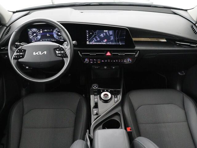 KIA e-Niro EV DynamicLine 64.8 kWh | Adaptive cruise | SOH 96,9% | Half leder | Carplay | Full LED | Keyless | Sfeerverlichting | File Assistent | Camera | Navigatie | Parkeerhulp | Climate control