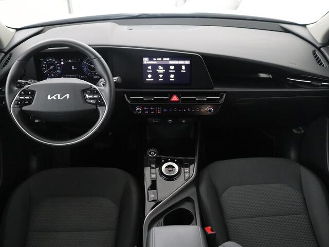 KIA e-Niro EV ComfortLine 64.8 kWh | SOH 96,4% | Adaptive cruise | Lane assist | Camera | Park assist | Carplay | Full LED