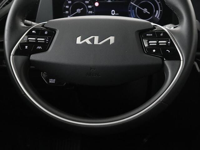 KIA e-Niro EV ComfortLine 64.8 kWh | SOH 96,4% | Adaptive cruise | Lane assist | Camera | Park assist | Carplay | Full LED