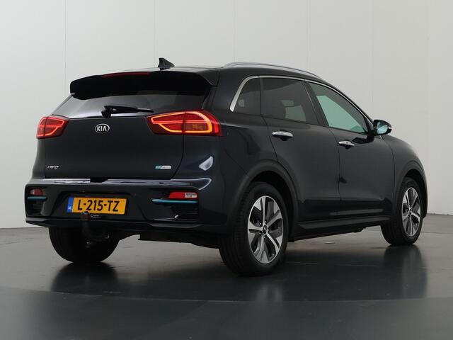 KIA e-Niro ExecutiveLine 64 kWh | Trekhaak | Adaptieve Cruise Control | Schuifdak | JBL Audio | Leder | Winterpakket |