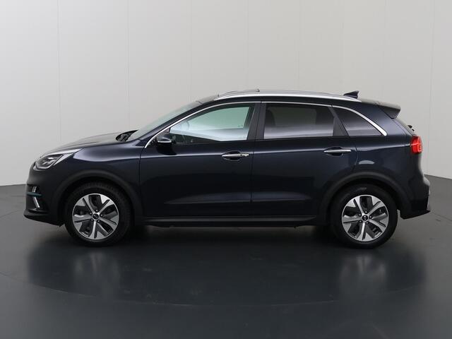 KIA e-Niro ExecutiveLine 64 kWh | Trekhaak | Adaptieve Cruise Control | Schuifdak | JBL Audio | Leder | Winterpakket |