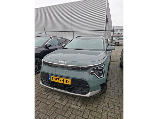 KIA e-Niro EV DynamicPlusLine 64.8 kWh | Trekhaak | Schuifdak | Stuur-/Stoelverwarming |