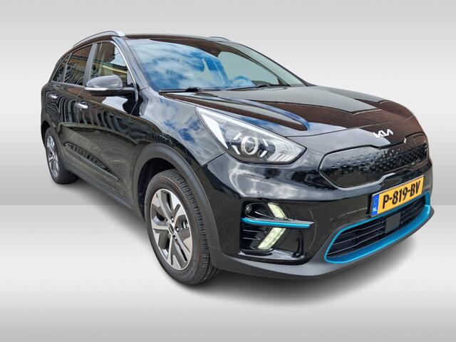 KIA e-Niro Edition 64 kWh / Camera / CarPlay / Keyless / Half leder / 17'' / Stuur+Stoelverwarming / DAB / ACC