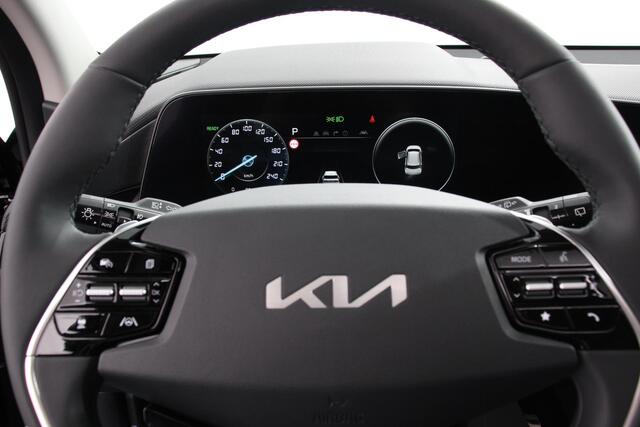 KIA e-Niro EV DynamicPlusLine 64.8 kWh Navigatie Half Leder Schuif-kantel dak Elektrische bedienbare achterklep DAB Led Camera
