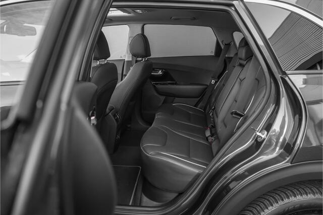 KIA e-Niro DynamicPlusLine 64 kWh Pano Leder ACC Stoelventilatie Trekhaak