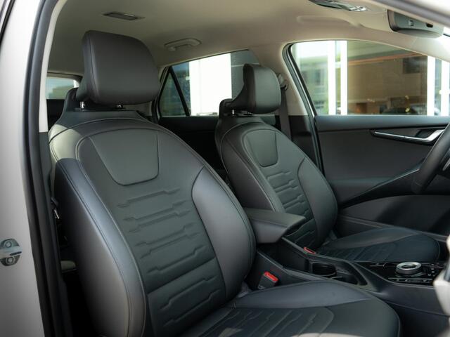 KIA e-Niro EV Edition Advanced 64.8 kWh | Stoel en stuurverwarming | Navigatie |