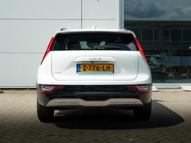 KIA e-Niro EV Edition Advanced 64.8 kWh | Stoel en stuurverwarming | Navigatie |