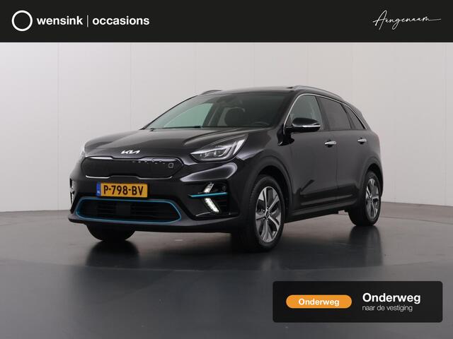 KIA e-Niro ExecutiveLine 64 kWh | Schuif/Kanteldak | Lederen Interieur | Ele,verstelbare stoelen | Apple CarPlay/Android Auto | Camera | DAB | Stoelverwarming/Koeling | Stuurverwarming | Adaptieve Cruise Control |