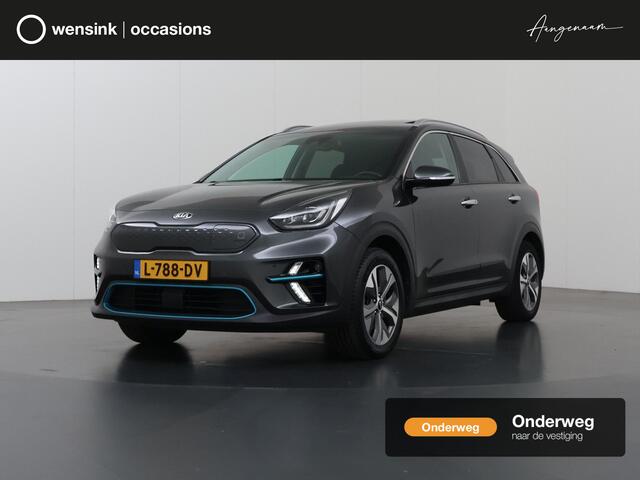 KIA e-Niro ExecutiveLine 64 kWh | Schuif/Kanteldak | Lederen Interieur | Ele,verstelbare stoelen | Apple CarPlay/Android Auto | Camera | DAB | Stoelverwarming/Koeling | Stuurverwarming | Adaptieve Cruise Control |