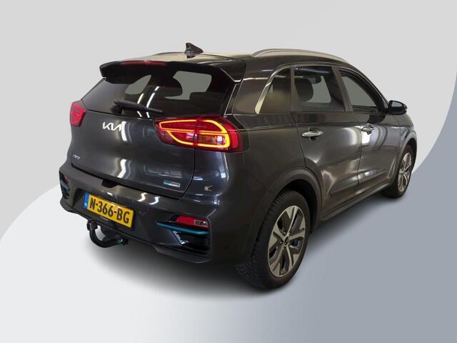 KIA e-Niro DynamicPlusLine 64 kWh | SOH 100% | Trekhaak | Warmtepomp | Schuif-Kantel Dak |