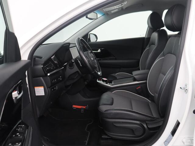 KIA e-Niro ComfortLine 64 kWh | SOH 95.9% | Adaptive cruise | Half Leder | Carplay | Climate control | Camera | Navigatie | Park assist