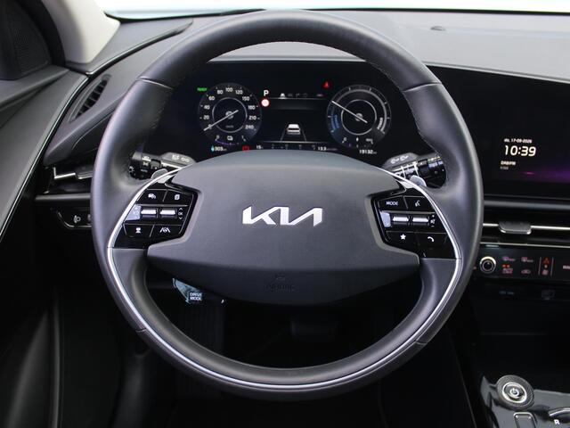 KIA e-Niro EV DynamicLine 64.8 kWh | Trekhaak | Camera | Clima | Cruise adapt. | Navi | 17" LM | Keyless | Apple Carplay/Android Auto |