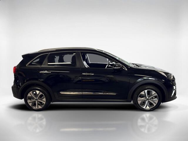 KIA e-Niro DynamicLine 64 kWh | Achteruitrijcamera | Navigatie | Climate control |