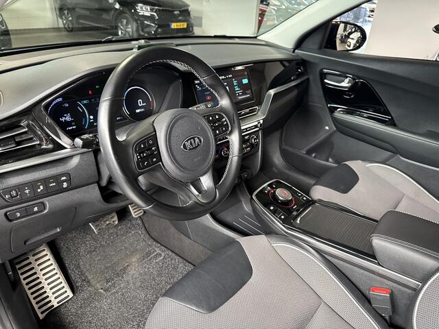 KIA e-Niro DynamicLine 64 kWh | Achteruitrijcamera | Navigatie | Climate control |