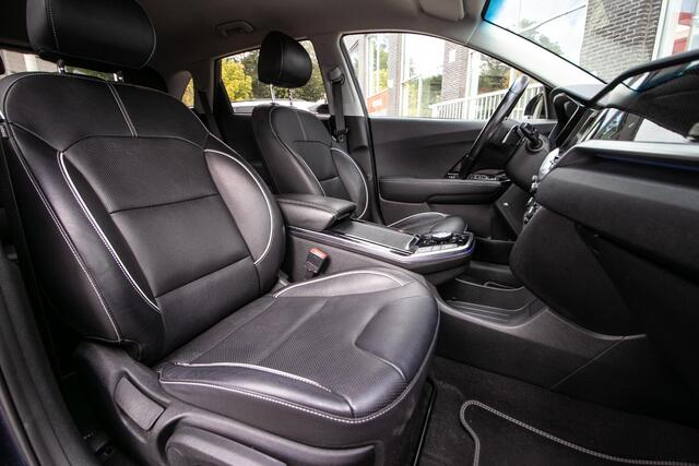 KIA e-Niro ExecutiveLine 64 kWh - 3 Fase | Leer | JBL Audio