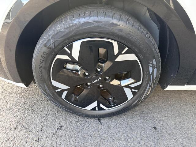 KIA e-Niro EV Light Advanced 64.8 kWh | Stoelverwarming | Stuurverwarming | Keyless Go/Start | Parkeersensoren voor & achter | Navigatie – foto 10