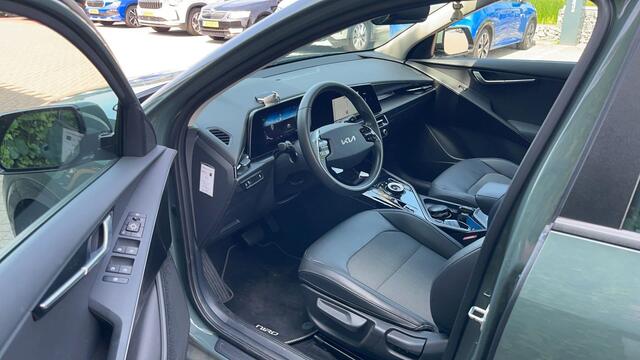 KIA e-Niro EV DynamicLine 64.8 kWh / Navigatie / Apple Carplay / Camera / Trekhaak