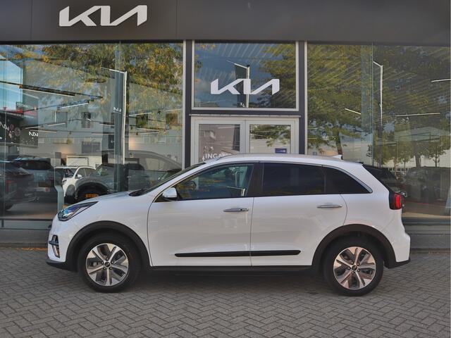 KIA e-Niro ExecutiveLine 64 kWh | Leder | Stoelventilatie | JBL | Schuifdak | All-Seasons | tot 10 jaar Garantie! | – foto 2