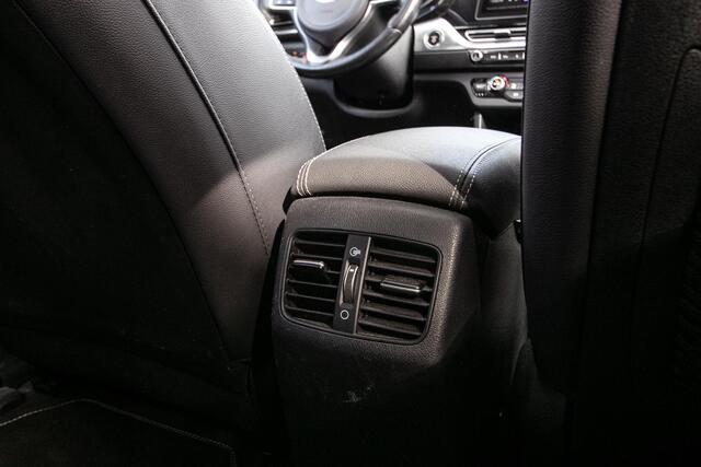 KIA e-Niro DynamicPlusLine 64 kWh | Schuif l kantel dak | Trekhaak |