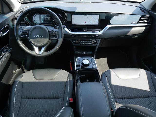 KIA e-Niro DynamicPlusLine 64 kWh | SOH 96,8% | 3Fase | Cruise | Schuif-kanteldak | Navi | keyless | Carplay |