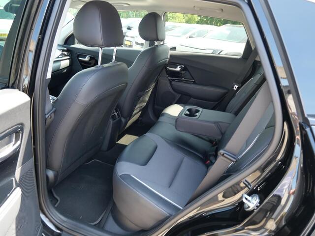 KIA e-Niro DynamicPlusLine 64 kWh | SOH 96,8% | 3Fase | Cruise | Schuif-kanteldak | Navi | keyless | Carplay |