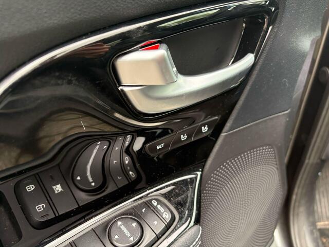 KIA e-Niro ExecutiveLine 64 kWh | Schuifdak | Leder | Memory Seats | Stoelverwarming & Ventilatie | Adaptive Cruise | – foto 9