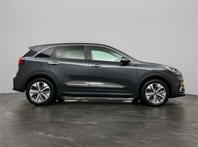 KIA e-Niro DynamicLine 64 kWh | Leder | Navigatie | Parkeercamera – foto 7