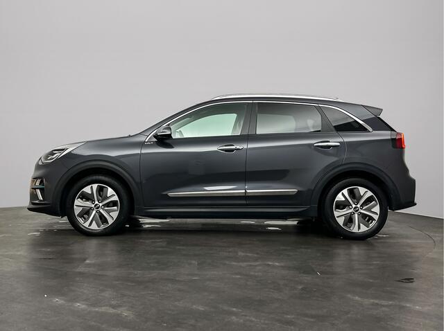 KIA e-Niro DynamicLine 64 kWh | Leder | Navigatie | Parkeercamera – foto 8