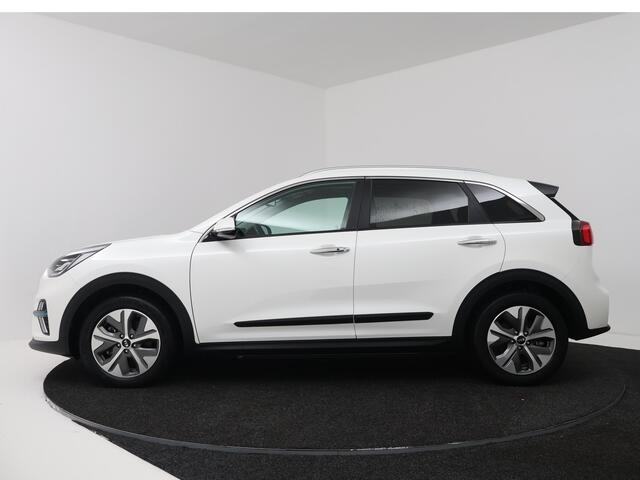 KIA e-Niro ExecutiveLine 64 kWh | Schuifdak | Stoelgeheugen | Navigatie | Stoelverwarming/-Verkoeling | Dodehoekdetectie | Onderweg-naar-dealer – foto 3