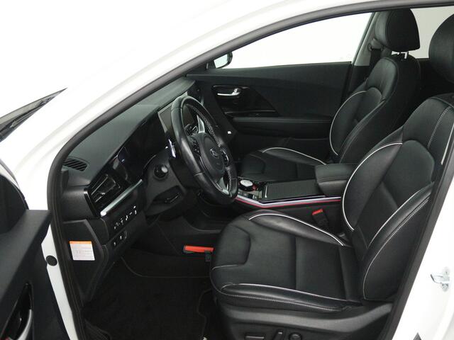 KIA e-Niro ExecutiveLine 64 kWh | Schuifdak | Stoelgeheugen | Navigatie | Stoelverwarming/-Verkoeling | Dodehoekdetectie | Onderweg-naar-dealer – foto 4