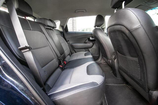 KIA e-Niro DynamicLine 64 kWh | SOH 99,2% |3 Fase | all season banden – foto 8