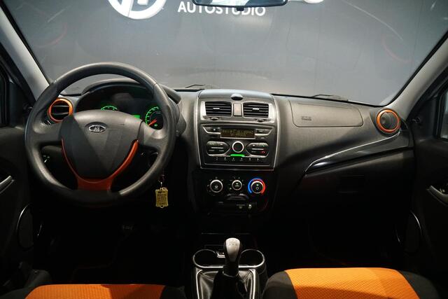 Lada KALINA Cross 2194 + STOELVERWARMING / AIRCO
