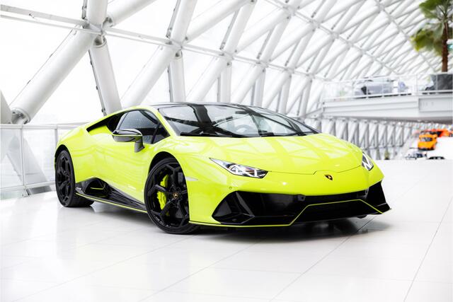 Lamborghini Huracán EVO Fluo Capsule 4WD | Official Lamborghini Service Partner |