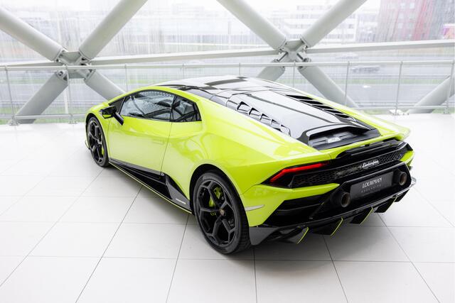 Lamborghini Huracán EVO Fluo Capsule 4WD | Official Lamborghini Service Partner |
