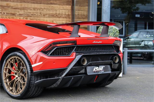 Lamborghini Huracán 5.2 V10 Performante **Carbon seats/Ceramic/ALA/Lift**