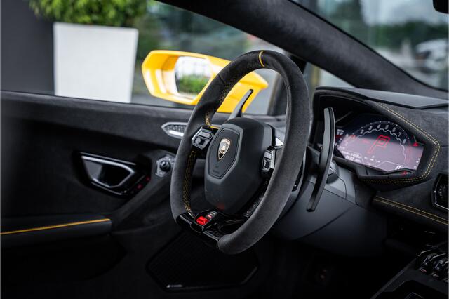 Lamborghini Huracán 5.2 V10 Tecnica RWD - Giallo Inti | Fabrieksgarantie | Dealeronderhouden | Lift | Sensonum