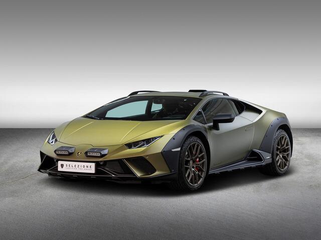 Lamborghini Huracán Sterrato MY24 | Ad Personam | Rally Lights | Dark Chrome & Carbon Twirl