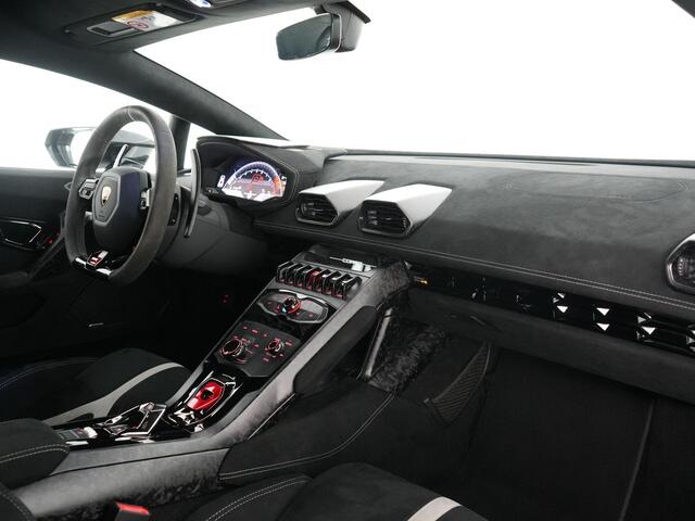 Lamborghini Huracán Performante 5.2 V10 |grigio titans|lift|Sensonum|ALA|1e lak|full PPF|stoelverwarming|achteruitrijcamera|forged carbon|
