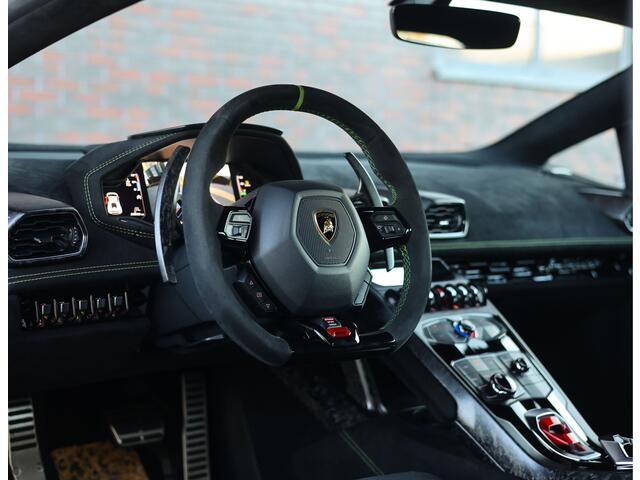 Lamborghini Huracán 5.2 V10 Performante | Verde Ithaca - Lift - Camera