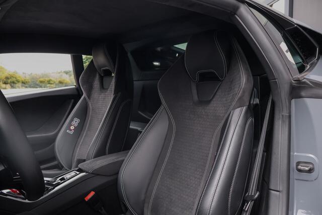 Lamborghini Huracán 5.2 V10 LP610-4 AVIO | 1 OF 250 | LIFTING | 1 EIGENAAR | DEALER ONDERHOUDEN | CRUISE CONTROL | STOELVERWARMING | ELEKTRISCHE STOELEN | ACHTERUITRIJCAMERA | KERAMISCH | SENSONUM AUDIO |