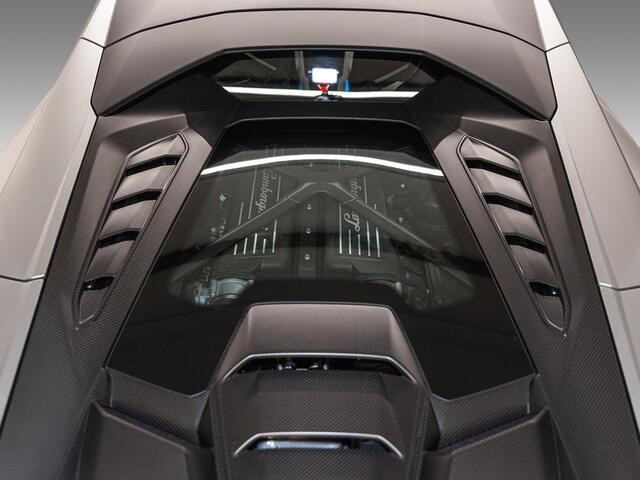 Lamborghini Huracán Tecnica MY2023 | Grigio Artis Matte
