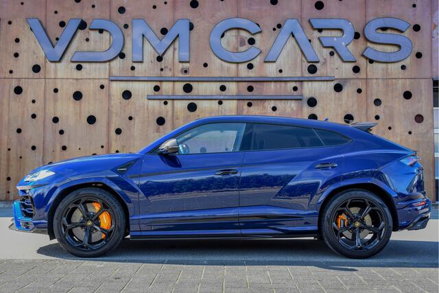 Lamborghini Urus 4.0 V8 | Novitec | Urban | Carbon | B&O | ADAS | 360° | Rear-Entertainment |