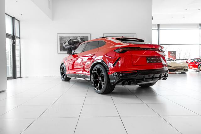 Lamborghini Urus 4.0 V8 ~Munsterhuis Sportscars~