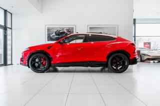 lamborghini-urus-4.0-v8-~munsterhui