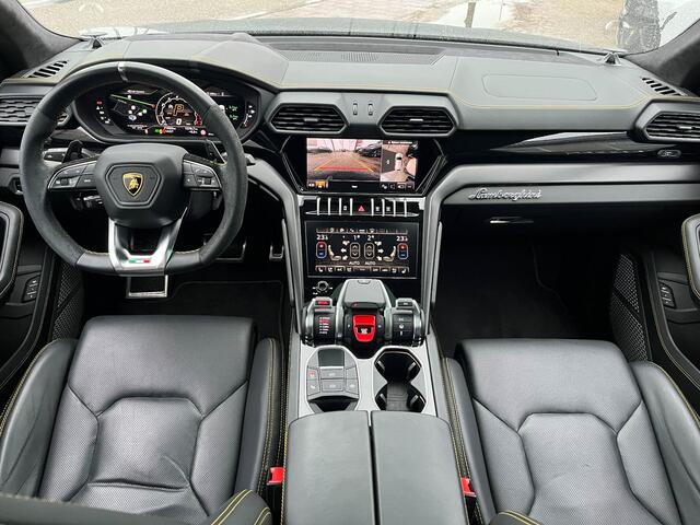 Lamborghini Urus 4.0 V8 Keramisch Pano B&O Leder BTW Lamborghini Urus 4.0 V8 Keramisch Pano B&O Leder