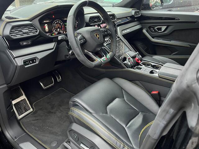 Lamborghini Urus 4.0 V8 Keramisch Pano B&O Leder BTW Lamborghini Urus 4.0 V8 Keramisch Pano B&O Leder