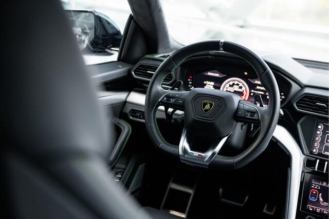 Lamborghini Urus | 23'' Wheels | ANIMA | Heated + Ventilated Seats |