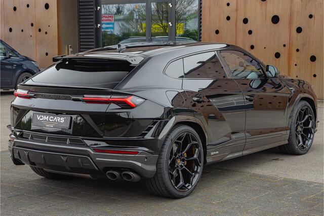 Lamborghini Urus 4.0 V8 Performante | Full Carbon | Full ADAS | Panorama | B&O 3D | 23" | Alcantara | Akrapovic |