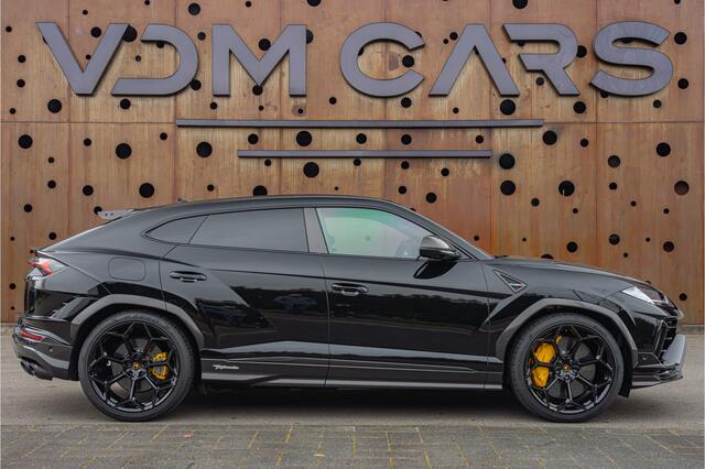 Lamborghini Urus 4.0 V8 Performante | Full Carbon | Full ADAS | Panorama | B&O 3D | 23" | Alcantara | Akrapovic |